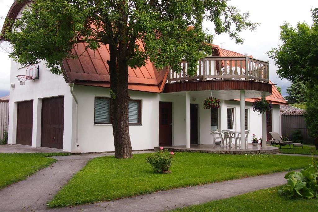 Maenni Guesthouse Хаапсалу Номер фото